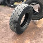 Opony do maszyn budowlanych