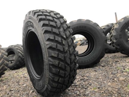 Opony do maszyn budowlanych