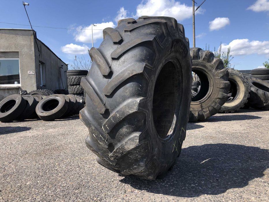 Opona przemysłowa 31x15.5-15 BKT WIDE WALL / 80% bieżnika Opony do maszyn budowlanych
