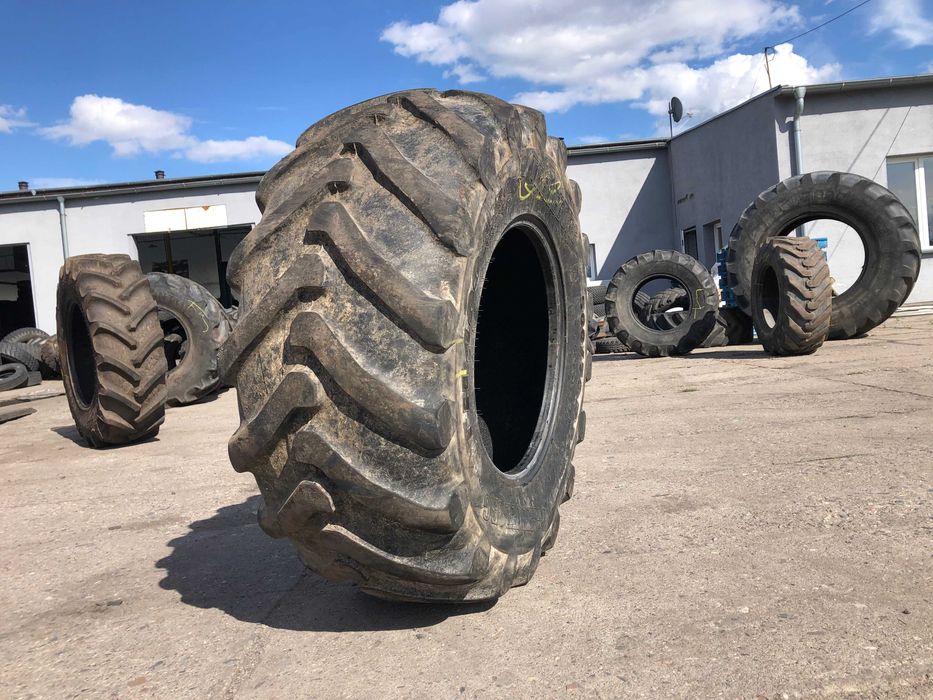 Opona ciężarowa używana 285/70R19.5 TOYO M608Z HYPARADIAL S / 100% Bieżnika Opony do maszyn budowlanych