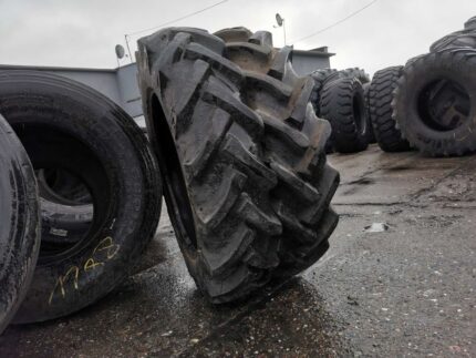 Opony do maszyn budowlanych