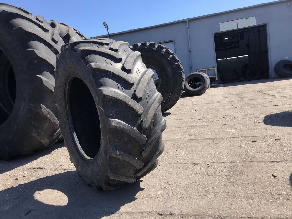 Opony ciężarowe używana 315/80R22.5 BIEŻNIKOWANA TYP MICHELIN X WORKS D / 6-9mm Opony do maszyn budowlanych