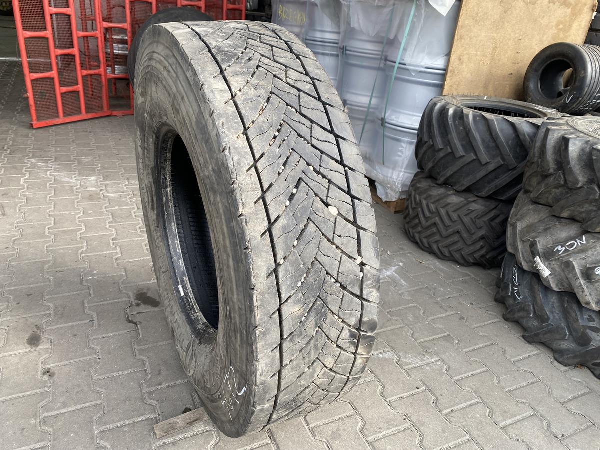 Opona ciężarowa 445/45R19.5 MICHELIN XTA2+ ENERGY / 11-12mm GOODYEAKMAX D