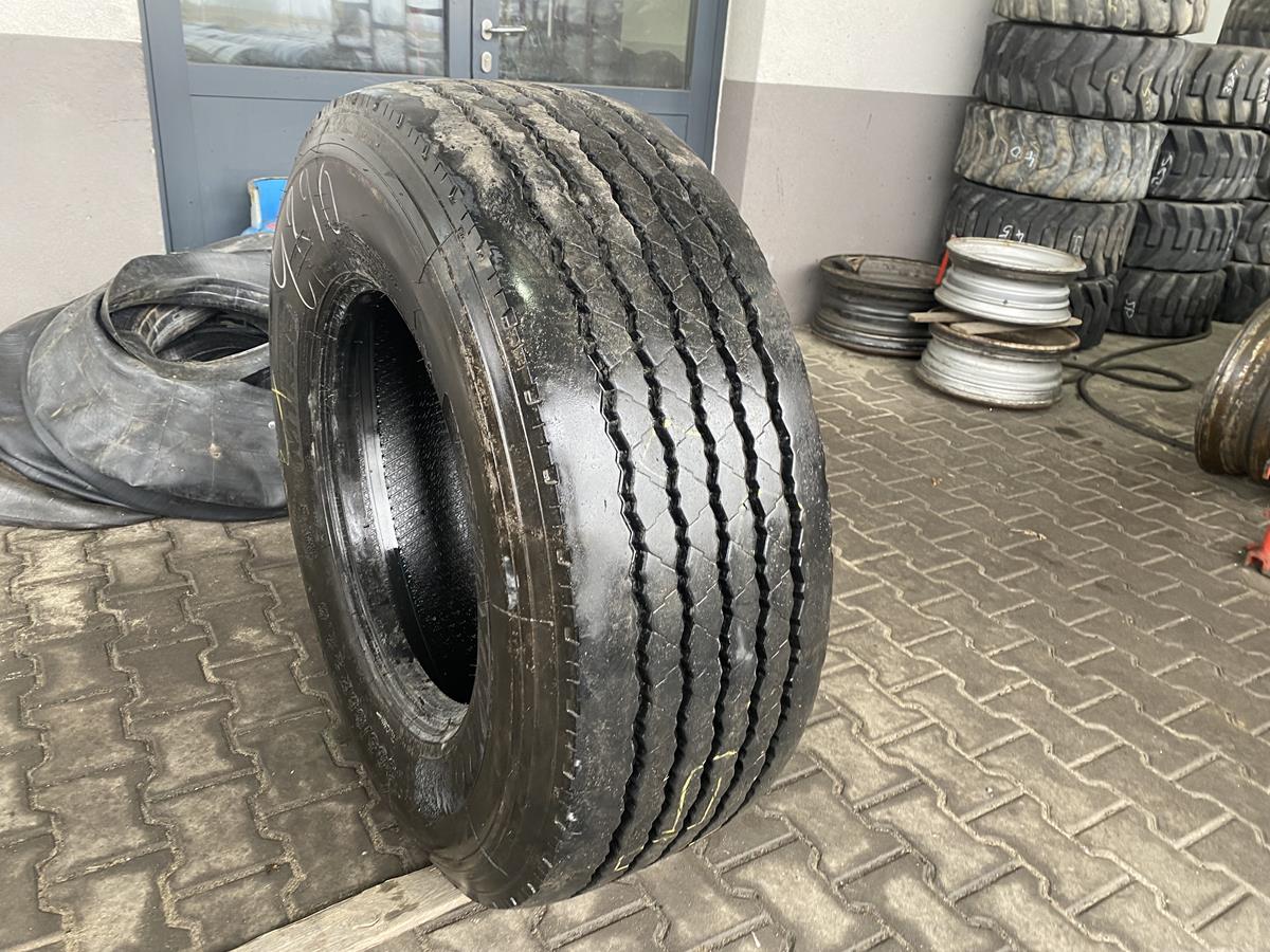Opony ciężarowe 445/45R19.5 GOODYEAR KMAX T GEN-2 / 7-9mm DYNAMO MT