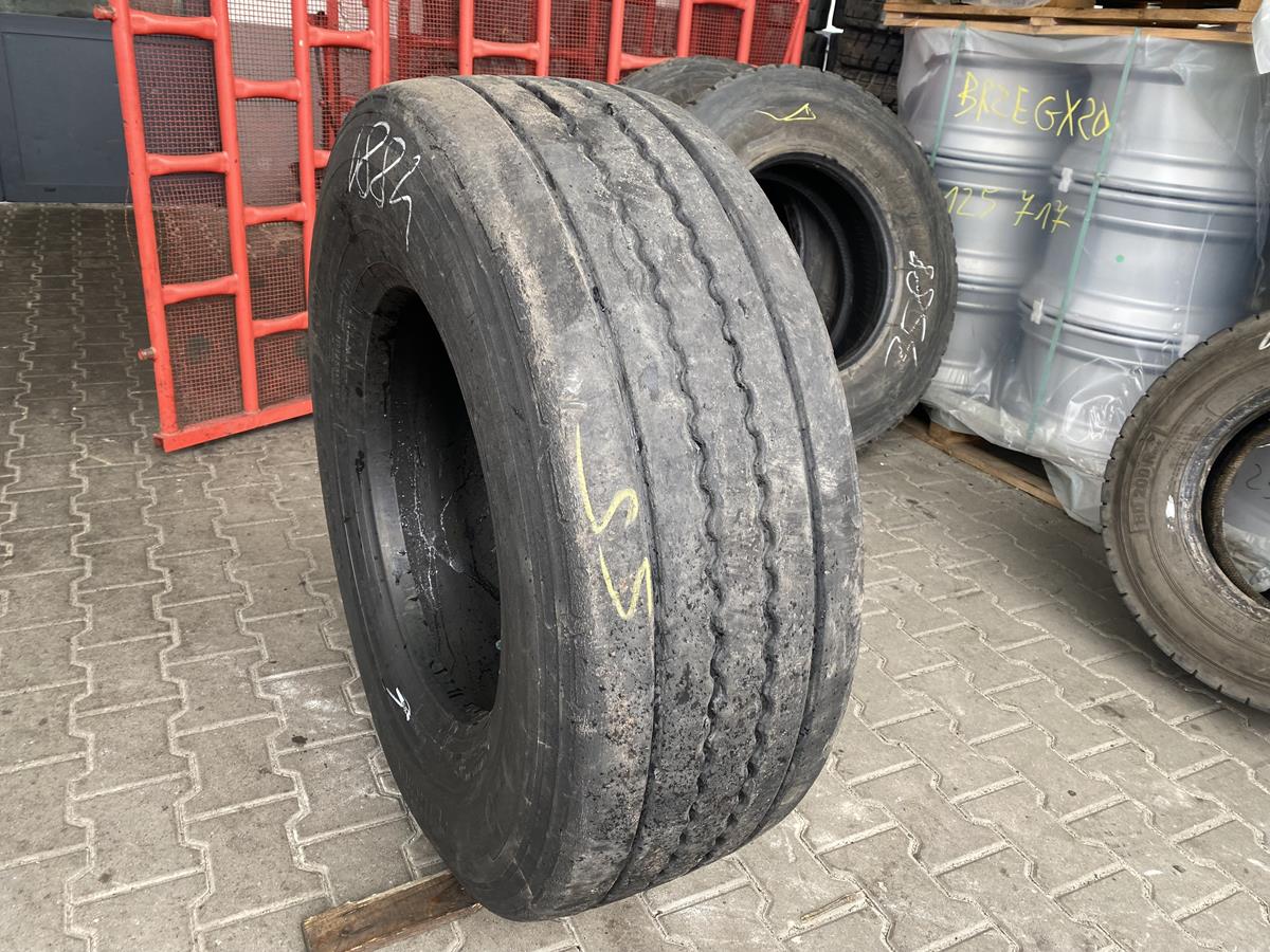 Opona ciężarowa 315/80R22.5 CONTINENTAL CONTI CROSSTRAC HD3 / 12-16mm SEMPERIT RUNNET