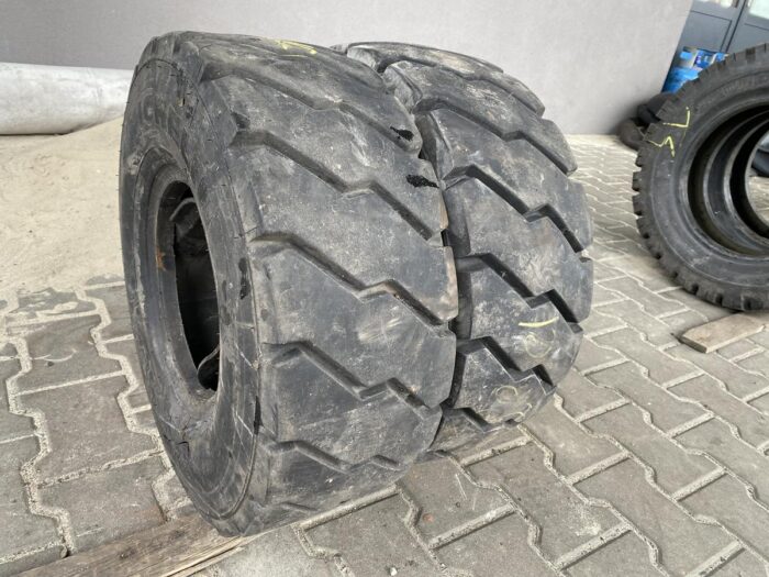 Opona do wózków widłowych X  MICHELIN XZM