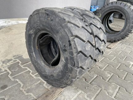 Opona do wózków widłowych X  MICHELIN XZM