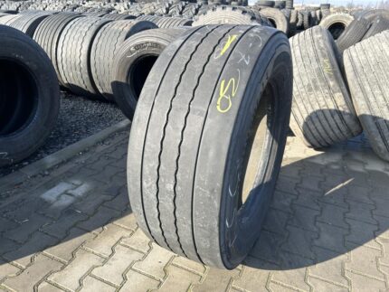 Sklep z oponami ciężarowymi