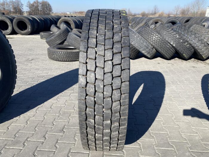 Opona używana ciężarowa napędowa HANKOOK DH