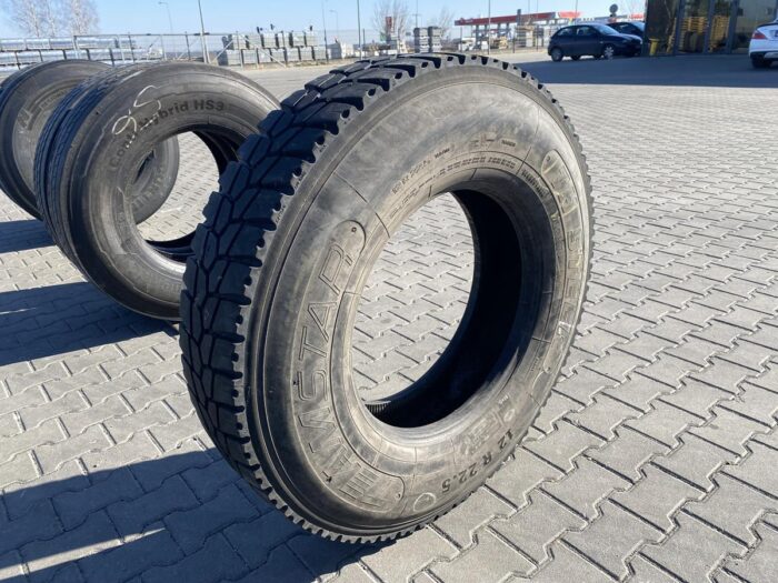 Opona używana napędowa bieżnikowana TYP MICHELIN XDY