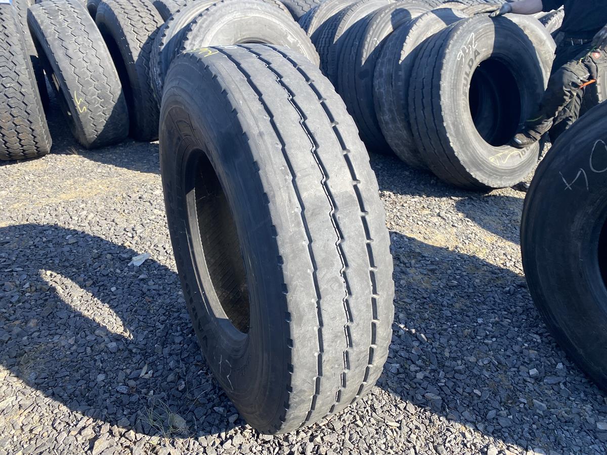 Opona przemysłowa do transportu 17.5R25 MICHELIN XMINE D2 / 80% bieżnika Opona ciężarowa przednia budowlana FULDA VARIOCONTROL