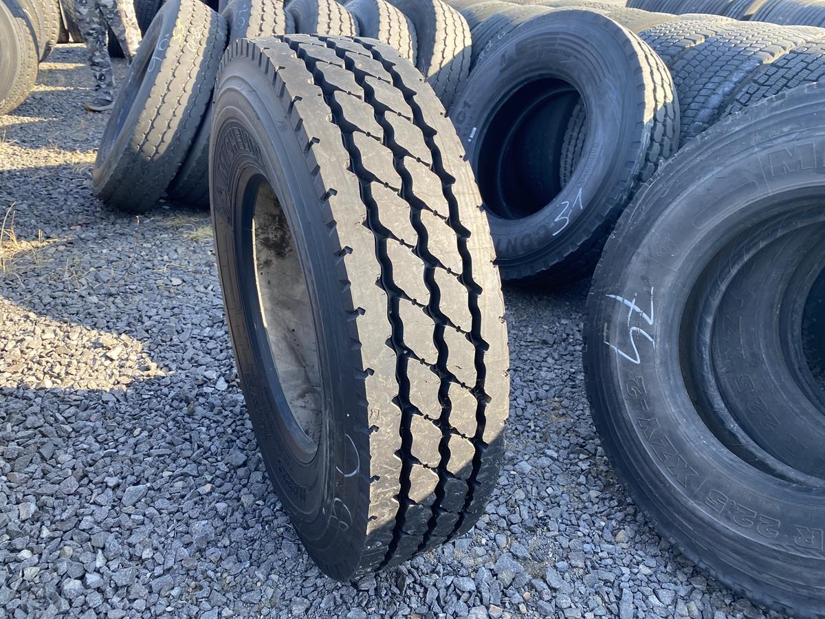Opona przemysłowa 365/80R20 MICHELIN XZL / 100% bieżnika Opona używana ciężarowa prowadząca budowlana MICHELIN XZY BIEŻNIKA