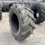  Opona do maszyn budowlanych ładowarka   ALLIANCE Traction Industrial MPT