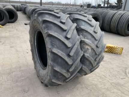  Opony używane przemysłowe ładowarka MITAS ACG