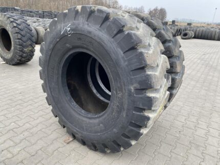 Opona przemysłowa diagonalna  BKT LOADEGRIP   bieżnika