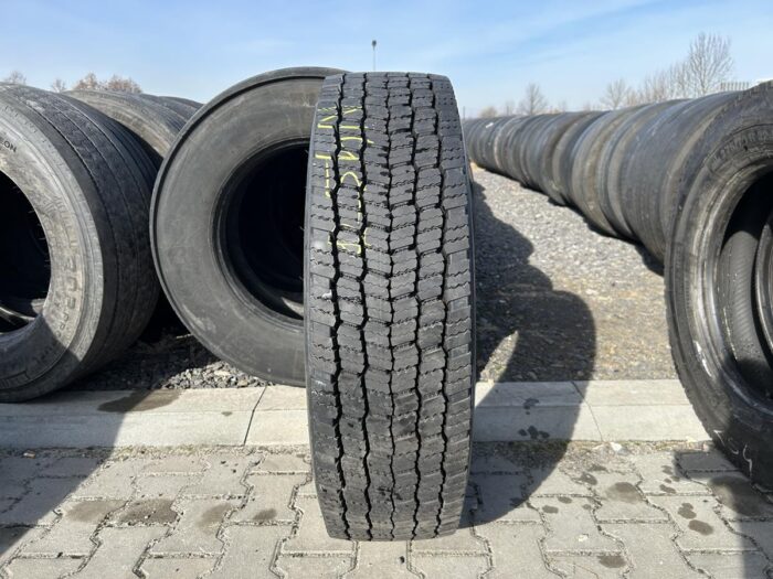 Opona używana ciężarowa napędowa 275/70R22.5 TYP CONTINENTAL CONTI URBAN SCANDINAVIA HD3 / 100% Bieżnika
