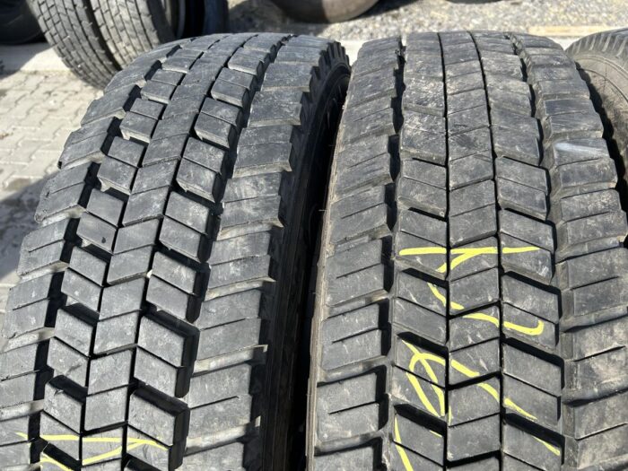 Opony używane ciężarowe napędowe 275/70R22.5 SEMPERIT TRANS-STEEL / 14-16mm