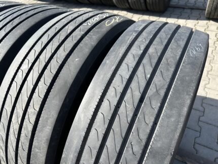 Opony używane ciężarowe przednie  275/70R22.5 DUNLOP SP372 CITY / 12-17mm