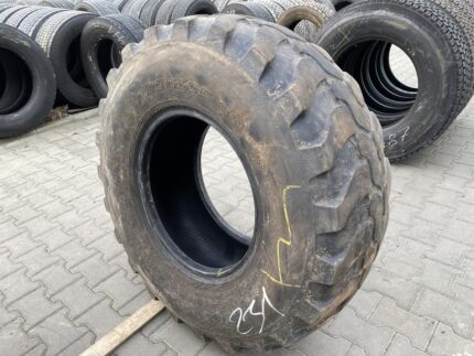 Opona przemysłowa do ładowarek 405/70R20 DUNLOP SPT9 / 30% Bieżnika