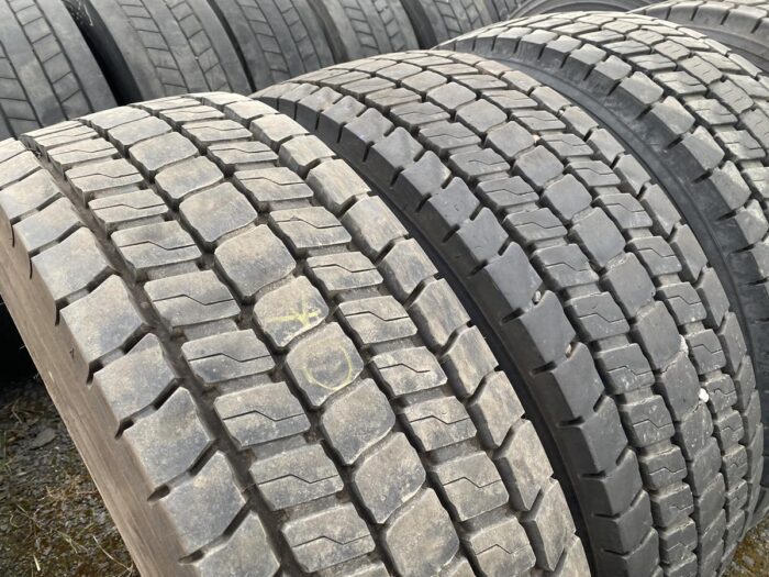 Opony używane ciężarowe napędowe 315/70R22.5 FULDA REGIOFORCE 3 / 15-17mm