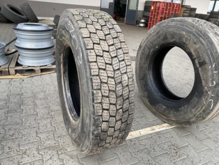  Opona używana bieżnikowana napędowa 315/80R22.5 TYP MICHELIN X MULTIWAY 3D XDE / 100% BIEŻNIKA