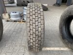 Opona używana bieżnikowana napędowa 315/80R22.5 TYP MICHELIN X MULTIWAY 3D XDE / 100% BIEŻNIKA