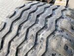 Opona do maszyn rolniczych 15.0/55-17 BKT IMPLEMENT AW-909 / 9mm
