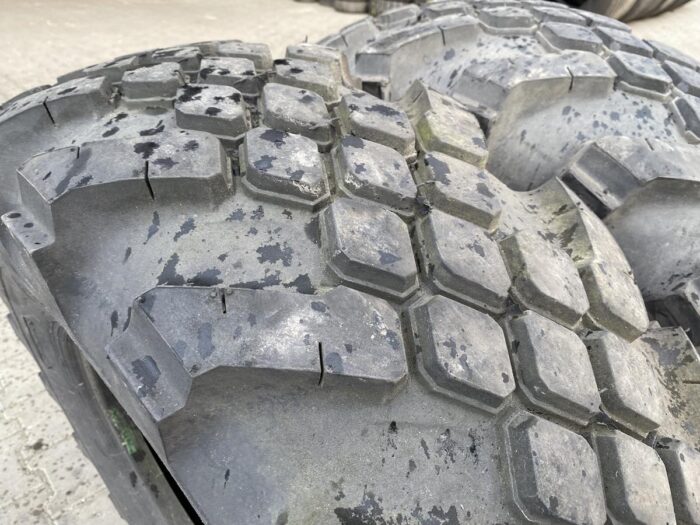 Opona przemysłowa terenowa 14.5-20 365/80R20 CONTINENTAL MPT E6 / 90%