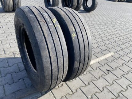  Opona ciężarowa naczepowa używana 235/75R17.5 DUNLOP SP246 / 8mm
