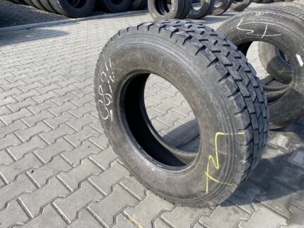 Opona ciężarowa używana napędowa 235/75R17.5 HANKOOK DH05 / 12-13mm