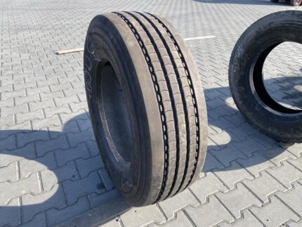  Opona ciężarowa używana przednia 265/70R19.5 MICHELIN X MULTI Z / 11mm