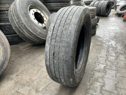  Opona używana ciężarowa przednia 245/70R19.5 CONTINENTAL CONTI HYBRID HS3 / 5-7mm