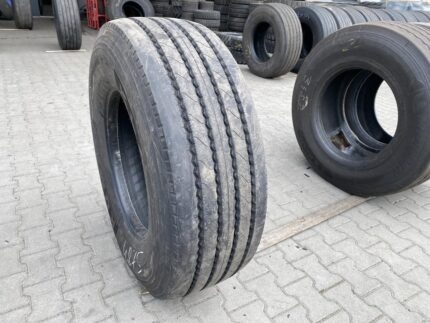  Opona ciężarowa używana uniwersalna 385/65R22.5 KUMHO KLA11 / 15mm