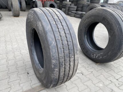  Opona ciężarowa używana naczepowa 385/65R22.5 BARUM BT300 R HL / 12mm