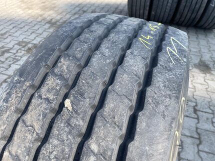 Opona  używana ciężarowa naczepowa 385/65R22.5 HANKOOK SMART FLEX TH31 / 14-15mm