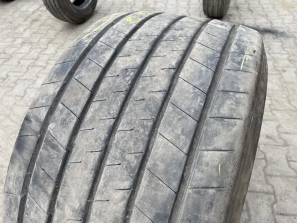 Opona używana ciężarowa naczepowa mega 435/50R19.5 GOODYEAR KMAX T GEN-2 / 8-9mm
