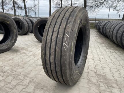  Opona używana ciężarowa naczepowa 385/65R22.5 PIRELLI R02 PRO TRAILER / 16mm