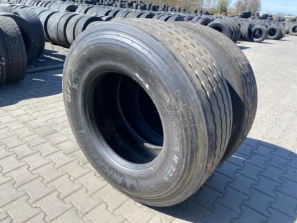 Opony ciężarowe używane naczepowe 385/65R22.5 MICHELIN XTE3 / 14mm
