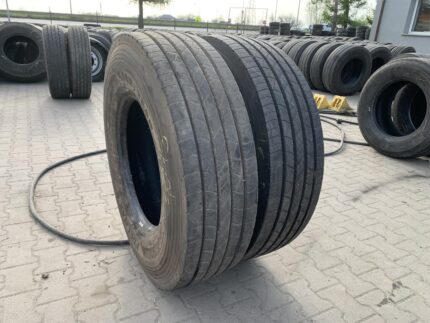  Opony używane ciężarowe przednie 315/80R22.5 GOODYEAR FUELMAX S  ENDURANCE / 13-14mm