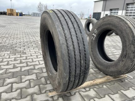  Opona używana ciężarowa naczepowa 285/70R19.5 HANKOOK TH22 / 14mm
