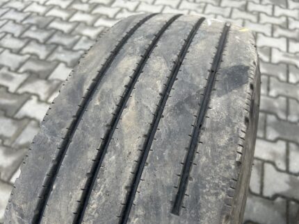 Opona używana ciężarowa naczepowa 245/70R17.5 ATHOS HG2159 / 7-8mm