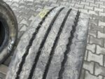 Opona używana ciężarowe przednia  245/70R17.5 PIRELLI FR85 AMARANTO / 10-11mm