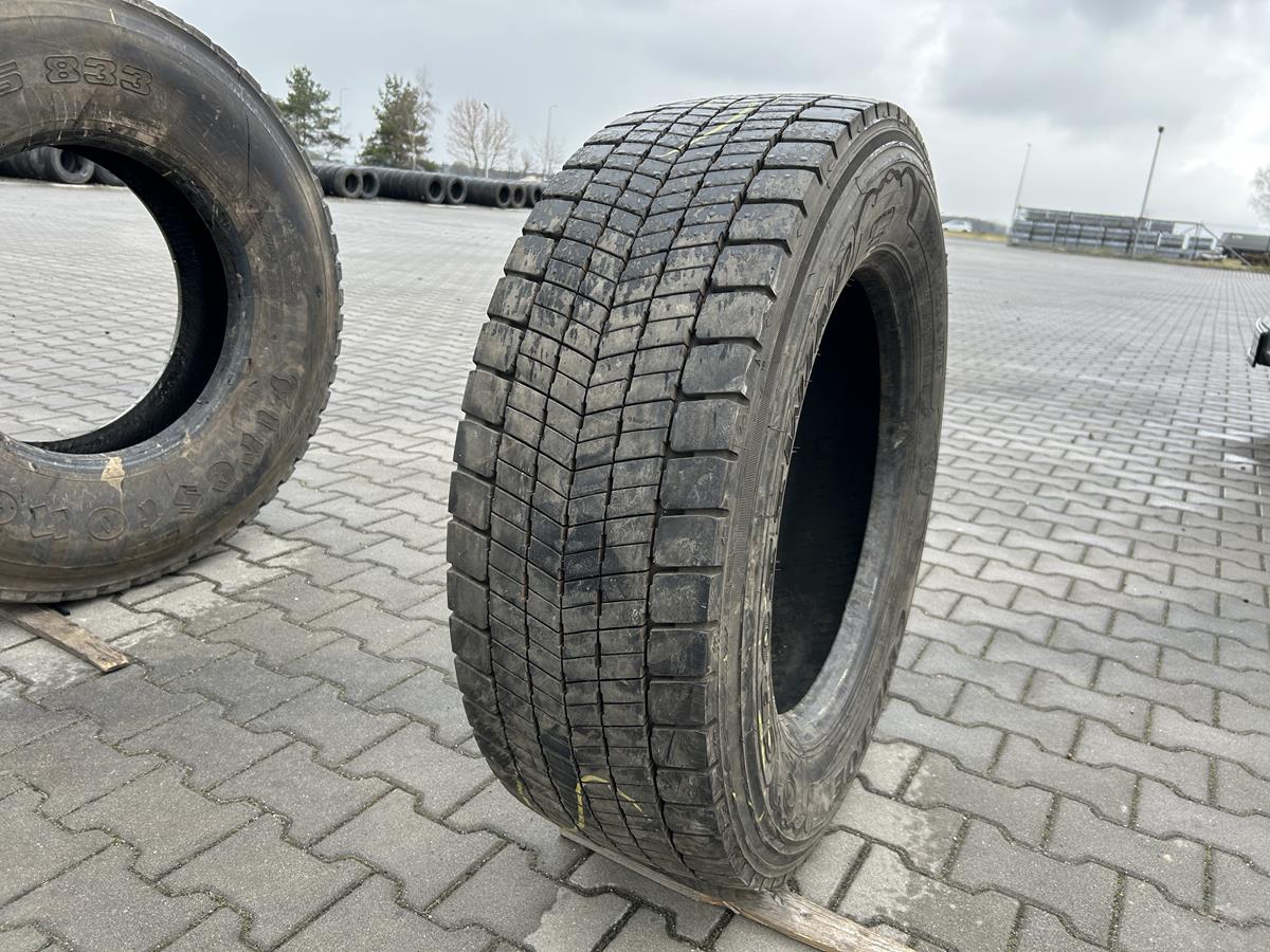 Opony używane ciężarowe naczepowe 285/70R19.5 PIRELLI ST:01 / 10-12mm Opona używana ciężarowa napędowa 315/60R22.5 CROSSWIND CWD10E / 13-14mm