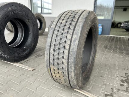  Opona używana ciężarowa przednia 355/50R22.5 GOODYEAR KMAX S HL / 11-12mm
