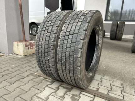  Opony używane ciężarowe napędowe 275/70R22.5 BRIDGESTONE RW-DRIVE 001 / 8-11mm