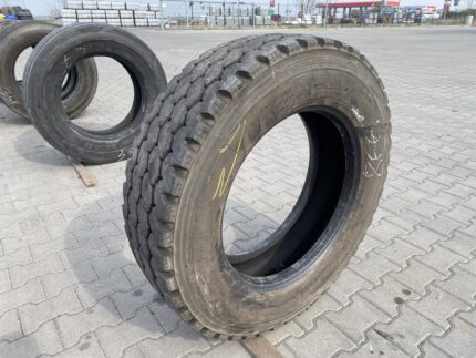 Opona ciężarowa używana prowadząca 275/70R22.5 BRIDGESTONE M840 II / 13-15mm
