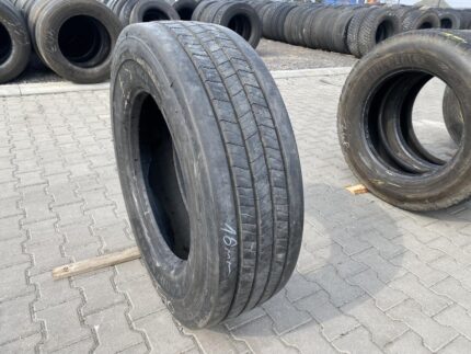  Opona ciężarowa używana uniwersalna 275/70R22.5 GOODYEAR URBANMAX MCD TRACTION / 16mm