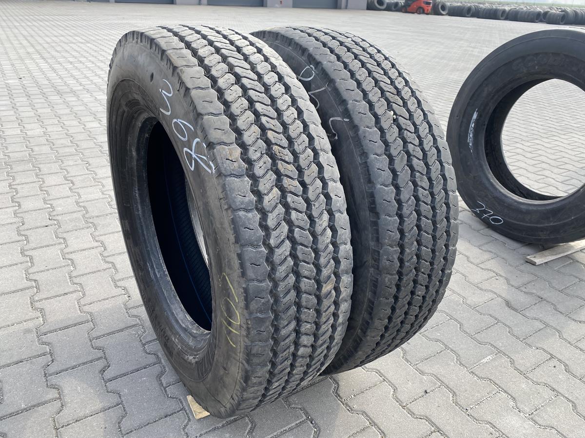 Opona używana ciężarowa przednia 265/70R17.5 CONTINENTAL CONTI HYBRID LS3 / 9-10mm Opona ciężarowa przednia 275/70R22.5 CONTINENTAL HSW SCANDINAVIA / 13-14mm