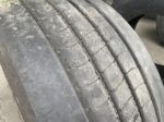 Opona ciężarowa używana prowadząca 385/55R22.5 FALEKN RI151 / 10-11mm