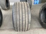 Opona ciężarowa używana naczepowa 435/50R19.5 DUNLOP SP247 / 10-11mm